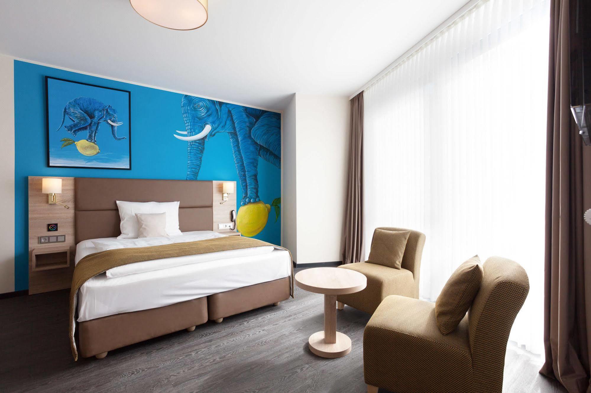 Stay! Hotel Boardinghouse ฮัมบูร์ก ภายนอก รูปภาพ